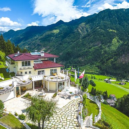 B&B Das Land-Palais - Private Mountain Hideaway เซลวา เด โมลินี ภายนอก รูปภาพ