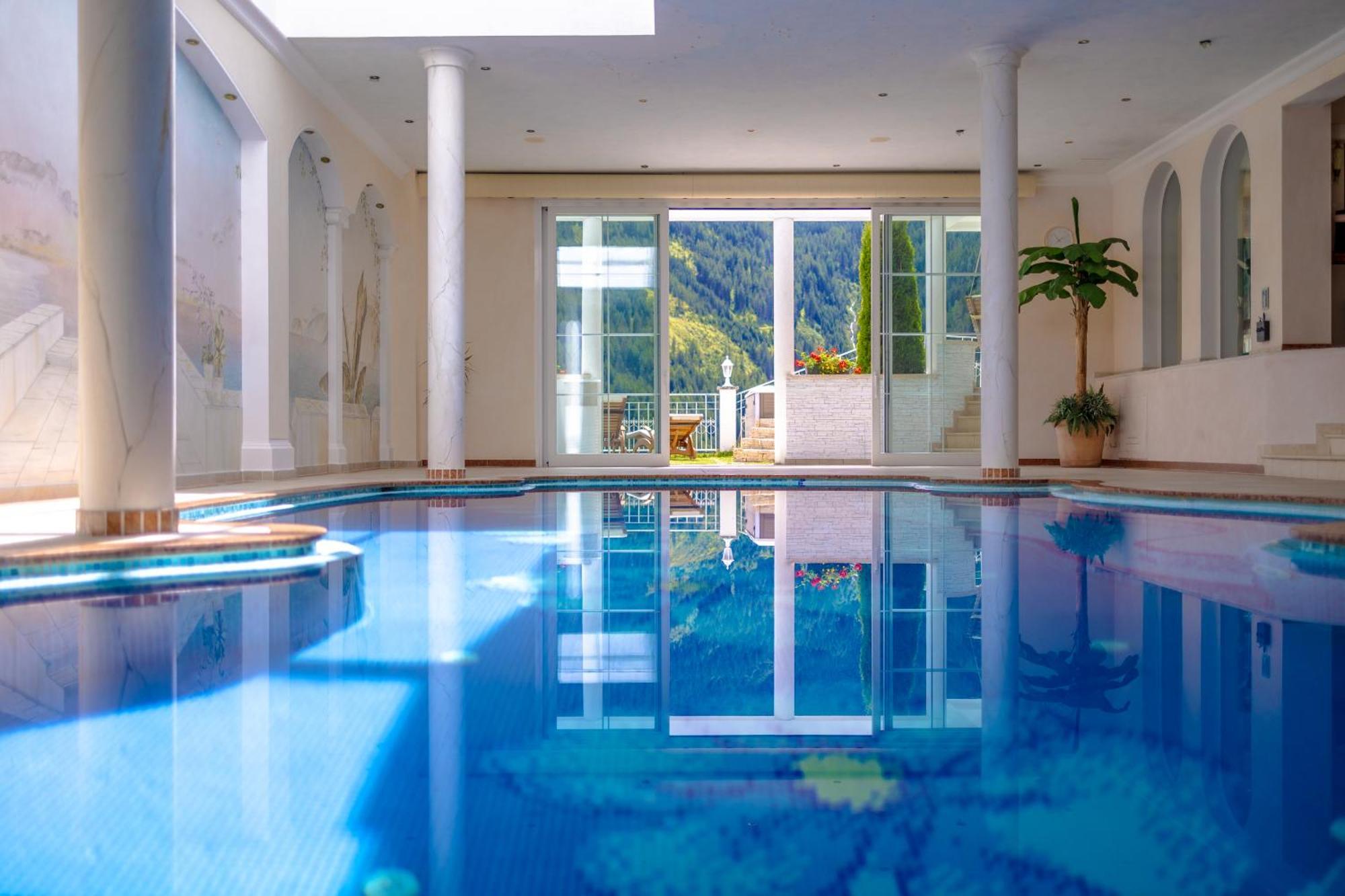 B&B Das Land-Palais - Private Mountain Hideaway เซลวา เด โมลินี ภายนอก รูปภาพ