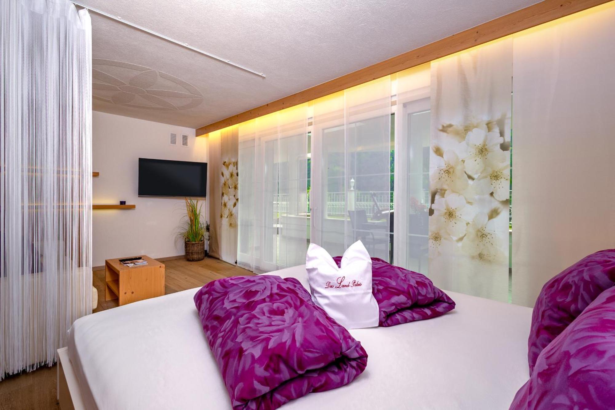 B&B Das Land-Palais - Private Mountain Hideaway เซลวา เด โมลินี ภายนอก รูปภาพ