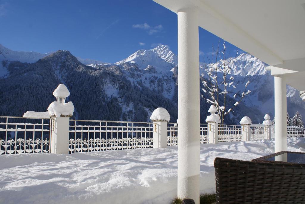 B&B Das Land-Palais - Private Mountain Hideaway เซลวา เด โมลินี ห้อง รูปภาพ